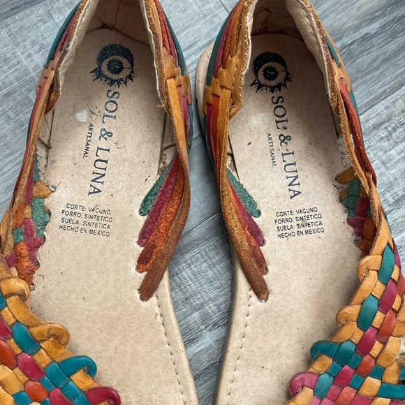 Sandals - Picture 4 of 5